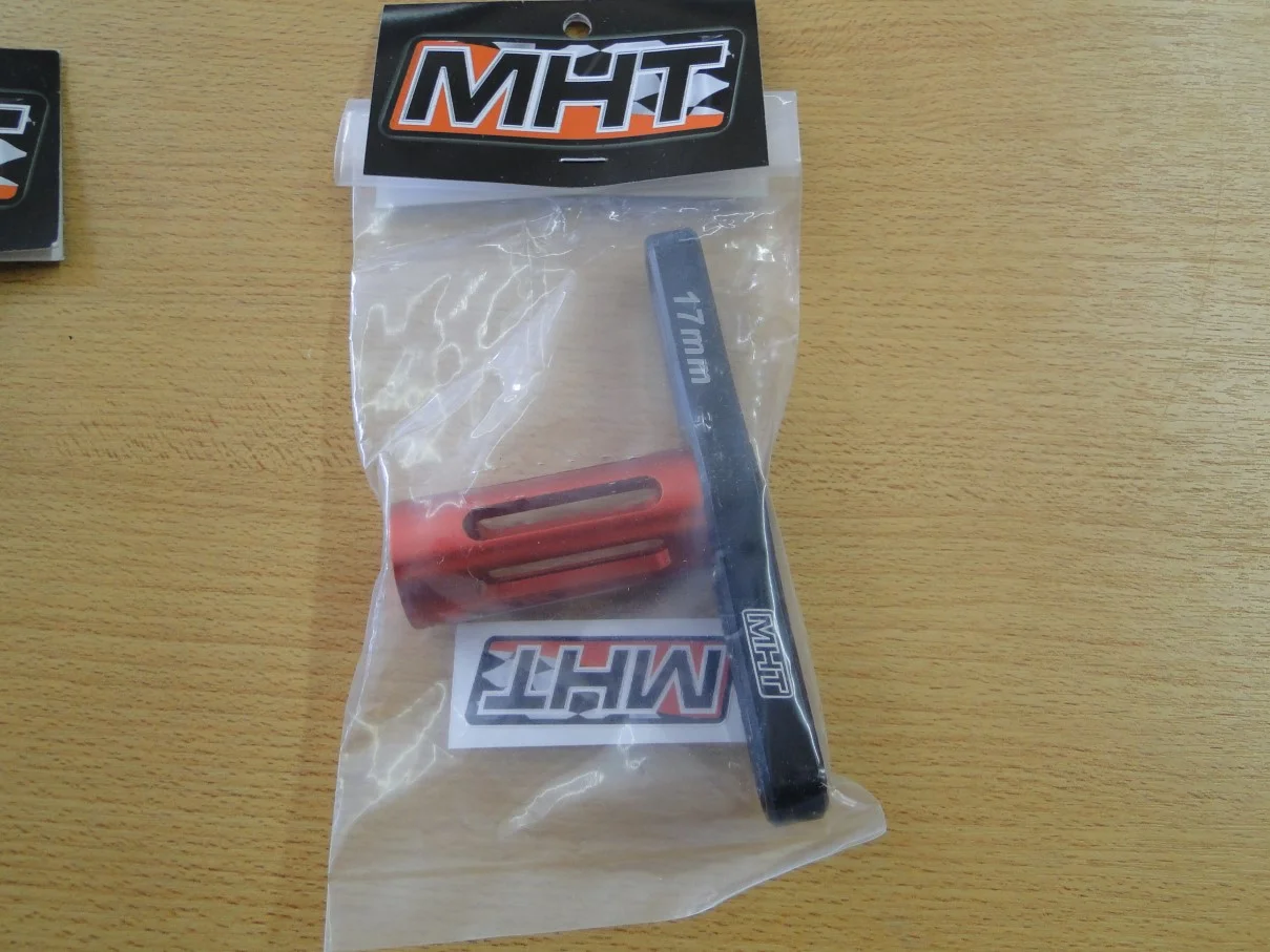 Llave ruedas 17 mm MHT